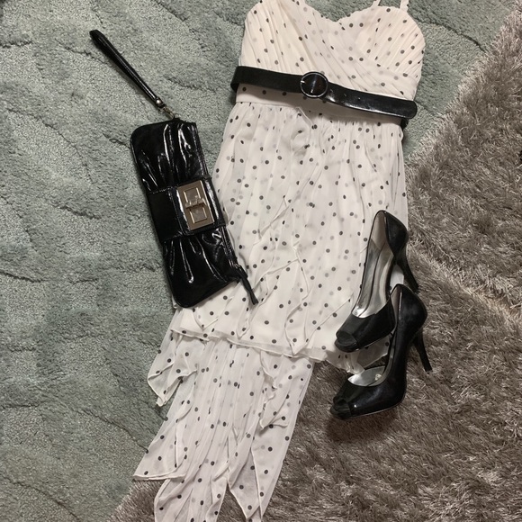 Gift - Picture 4 of 8